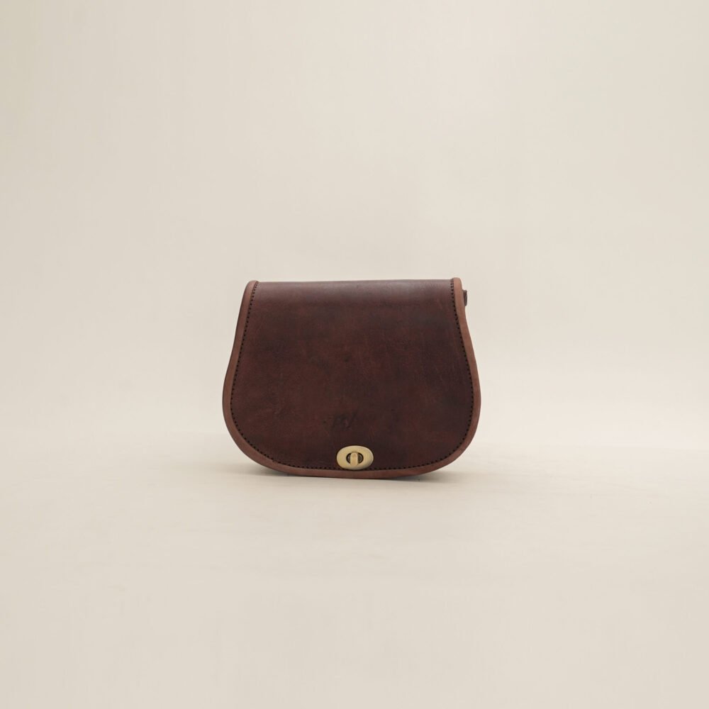 Sac en Cuir Marocain – Élégance et Simplicité Artisanale