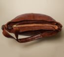 Sac en cuir porté épaule ou à la main – L’élégance de l’artisanat
