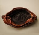 Sac en cuir porté épaule ou à la main – L’élégance de l’artisanat