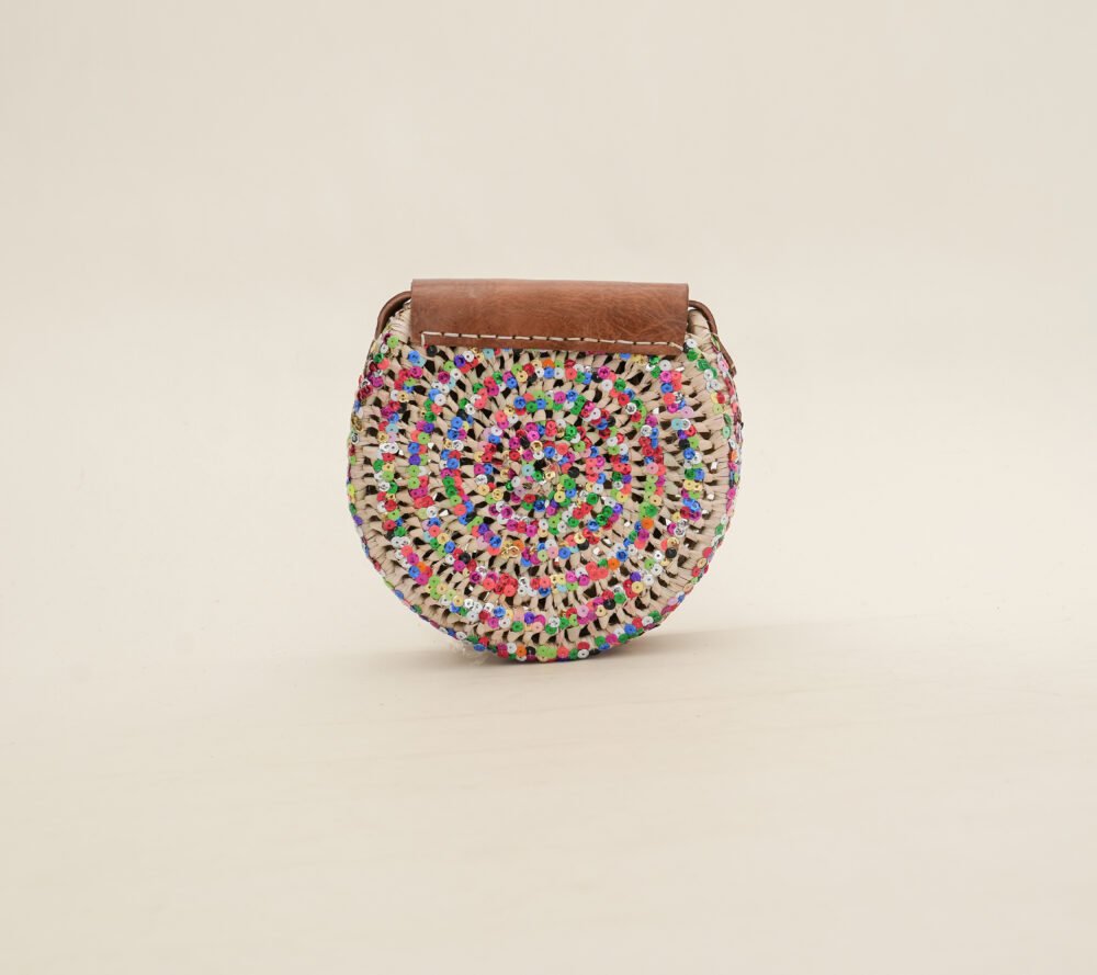 Sac Rond en Paille Tressée & Sequins Colorés – Une Explosion de Couleurs et d’Artisanat - Image 16